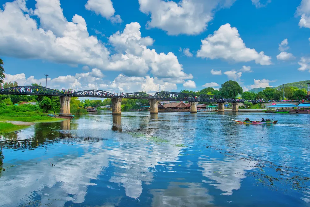 Kanchanaburi-RiverKhwaeBridge(สะพานข้ามแม่น้ำแคว)2001BB[P]copy